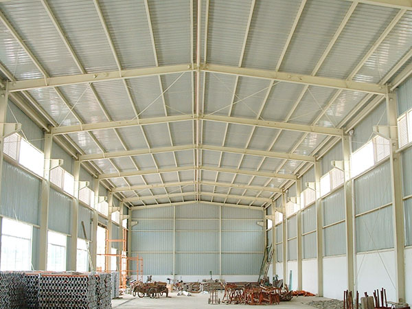 鋼結(jié)構(gòu)工程中常見(jiàn)問(wèn)題分析(圖1)